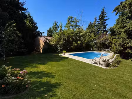 maison de luxe à vendre à charnay