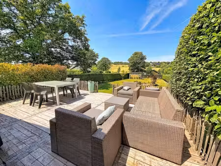 - option - maison plain-pied avec garage et jardin