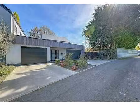 superbe et lumineuse maison moderne
