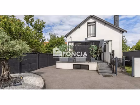 vente maison 9 pièces 154.27 m² à massy (91300)  570 000 €