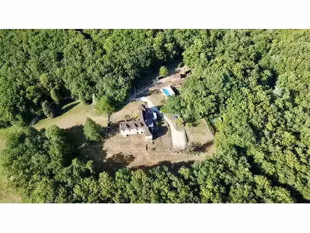 vente maison 10 pièces 360 m² à les eyzies (24620)  691 500 €
