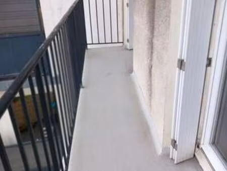 location appartement 2 pièces à orléans (45000) : à louer 2 pièces / 26m² orléans