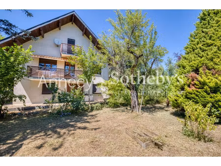 maison de luxe à vendre à annecy