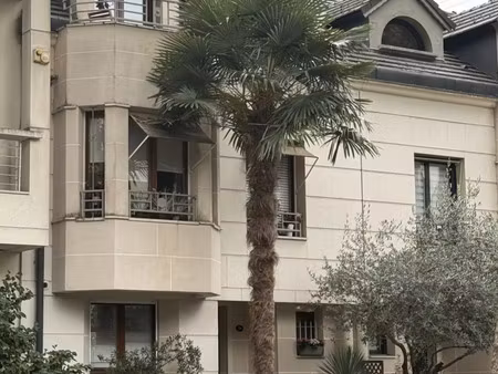 maison de luxe à vendre dans le quartier la plaine des sablons