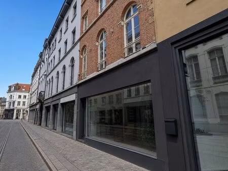 bien professionnel à louer à antwerpen € 1.750 (lq4um) - walls vastgoedmakelaars - antwerp