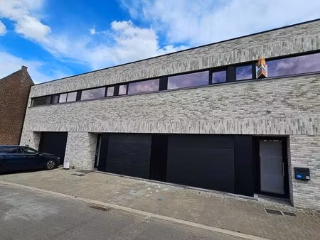 maison à louer à vucht € 1.650 (l8hxq) - orange immo | zimmo