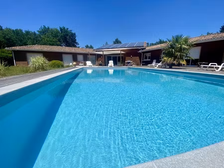 vente maison 7 pièces 266 m² à le temple (33680)  927 000 €