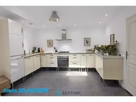 maison avec autonomie de plain-pied  jardin et belle terrasse
