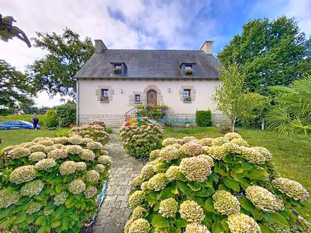 maison saint carné 5 pièces 107.56 m2 - à rénover