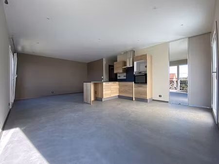 appartement 3 pièce(s) 69 m2