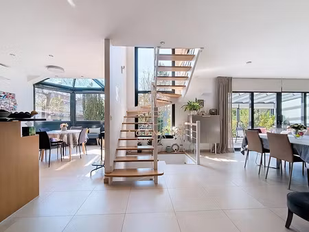 vente maison 7 pièces 167.65 m² à la varenne saint hilaire (94210)  1 580 000 €