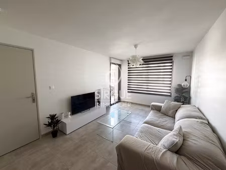 t2 neuf de 40m2 avec terrasse et parking