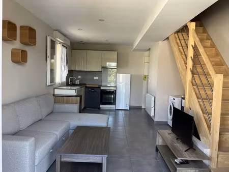 location appartement 2 pièces 35 m² à vaulx-en-velin (69120)