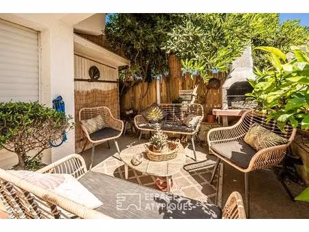 propriété double sur la plage des chalets : duplex panoramique et dépendance