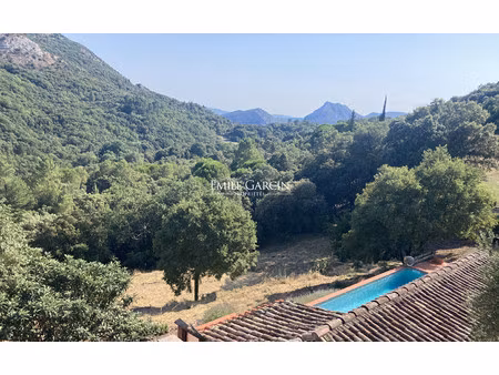 maison de luxe à vendre à anduze