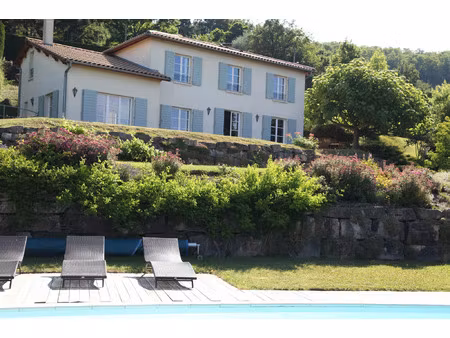 location maison 8 pièces 230 m² à limonest (69760)