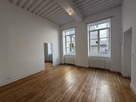 location appartement 2 pièces 50 m² à lyon 4 (69004)