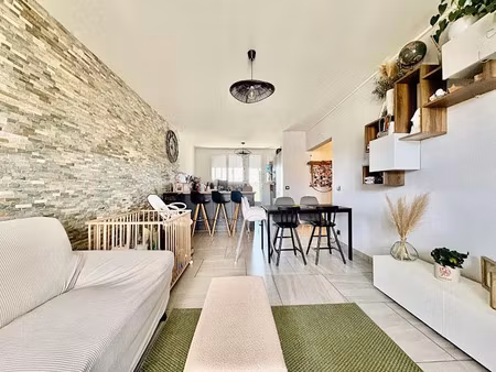 vente appartement 4 pièces 78.93 m² à gardanne (13120)  251 450 €