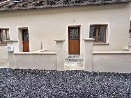 maison de village sablonnieres