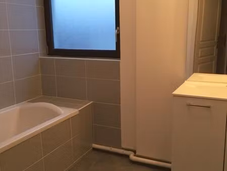 appartement 3 pièces 68 m²