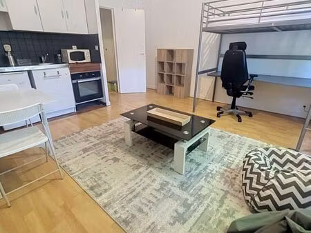 studio 1 pièce 24 m²