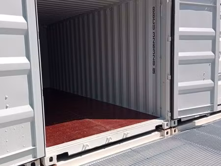box de stockage 33m3 en location - assurance incluse - accès libre 24h/24 sans rdv