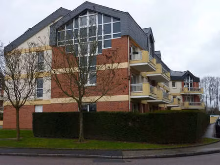 location appartement 2 pièces 48 m² à mont-saint-aignan (76130)