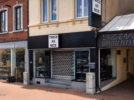 commerce situé au cœur de fléron – emplacement n°1