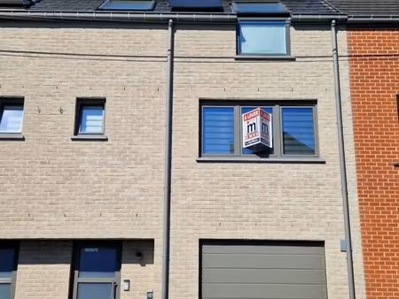 maison à louer avec garage et terrasse   haine-saint-pierre (vbe45257)