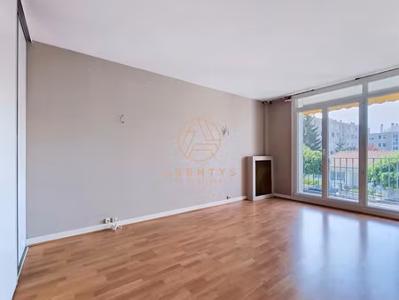 vente appartement 4 pièces 70.13 m² à joinville-le-pont (94340)  328 000 €
