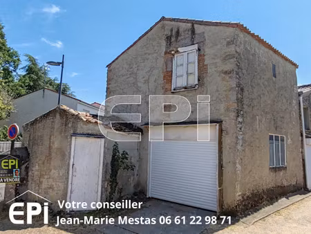 vente terrain 1318 m² nueil-les-aubiers (79250)