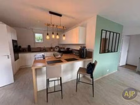 location maison à plumelec (56420) : à louer / 80m² plumelec