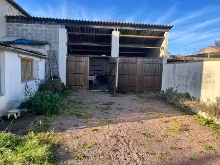 maison en pierre de 4 pièces principales