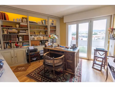 vente appartement 5 pièces 131 m² à clermont-ferrand (63000)  420 000 €