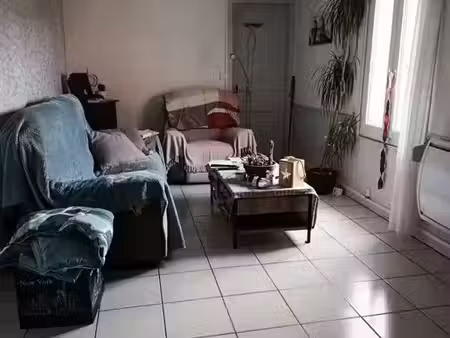 location maison 4 pièces 89 m² à mézières-en-santerre (80110)