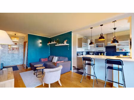 appartement bois d'arcy 4 pièces 80 70 m2 + 2 caves + 1 parking extérieur