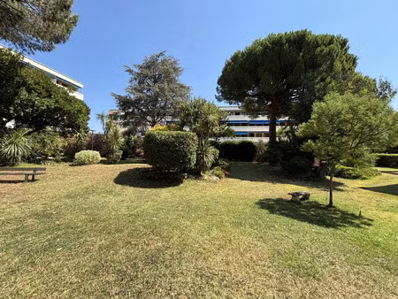 vente appartement 5 pièces 105 m² fréjus (83600)