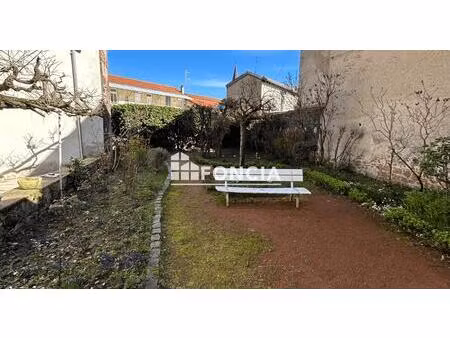 le coteau appartement + plateau + combles + annexes et terrain