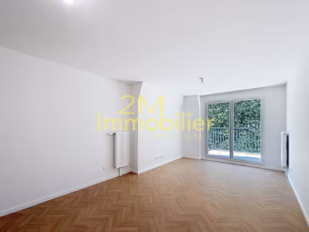 location appartement neuf 2 pièces avec balcon et parking au