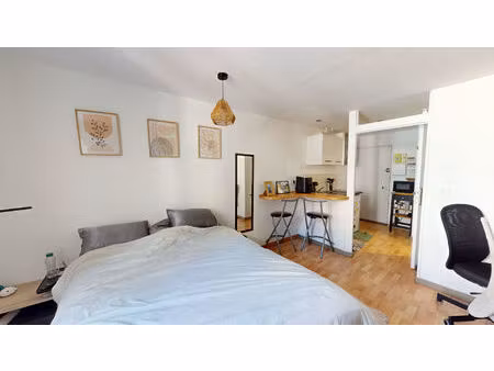 studio loué prés de la place wilson