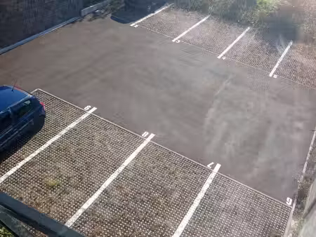 place de parking - montigny-les-metz