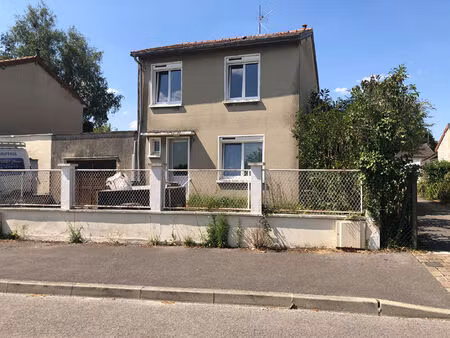 maison familiale rénovée avec jardin  garage et belles performances énergétiques