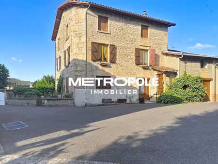 ensemble immobilier à rénover de 185m2