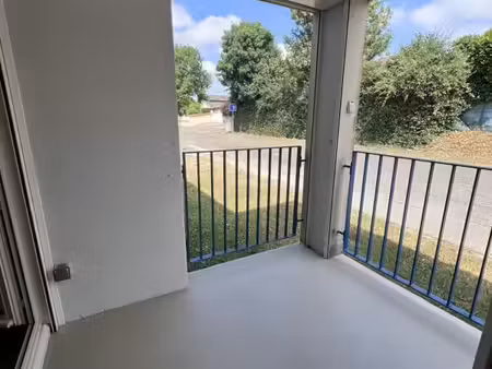 t3 + balcon + garage a meximieux