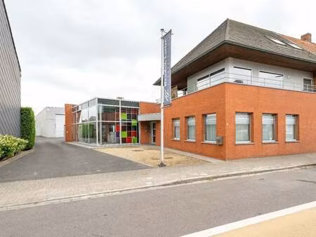 bien professionnel à vendre à oostrozebeke € 1.235.000 (lq58x) - vastgoed demeyer | zimmo