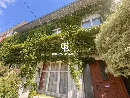 nantes blanche de castille - maison 200 m2 - 7 pieces - dependance