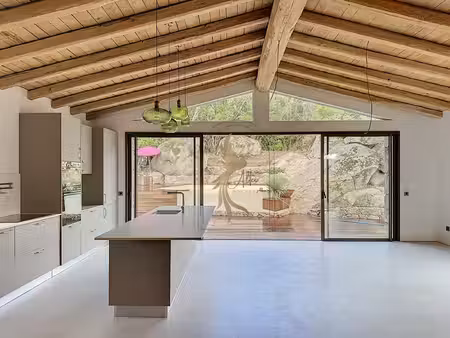 sotta – villa d'exception au cœur d'un écrin naturel préservé
