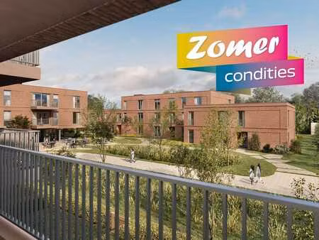 ruim appartement met riant overdekt terras en bureau