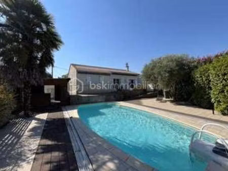 vente maison piscine à niort (79000) : à vendre piscine / 179m² niort