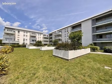appartement 3 pièces 65 m²